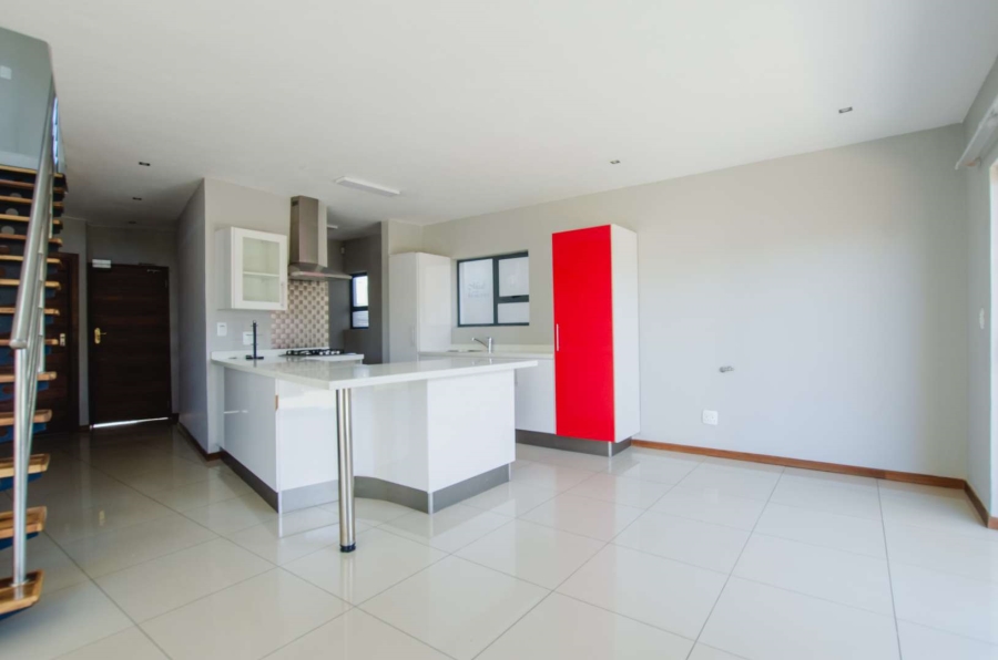 To Let 3 Bedroom Property for Rent in Glen Marais Gauteng