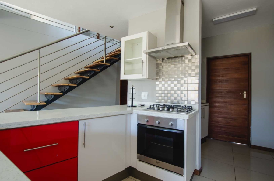 To Let 3 Bedroom Property for Rent in Glen Marais Gauteng
