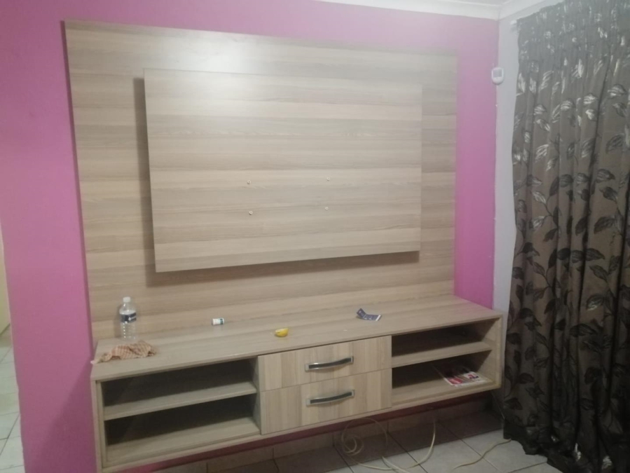To Let 3 Bedroom Property for Rent in The Orchards Gauteng