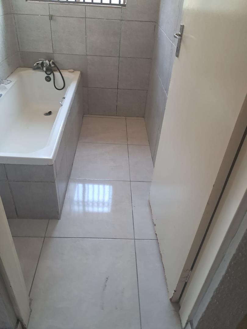 To Let 3 Bedroom Property for Rent in The Orchards Gauteng