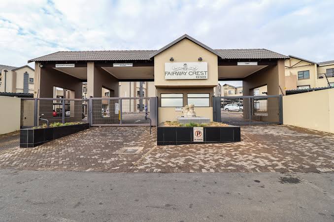 3 Bedroom Property for Sale in Ruimsig Gauteng