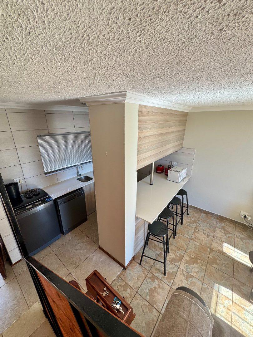1 Bedroom Property for Sale in Pierre Van Ryneveld Gauteng