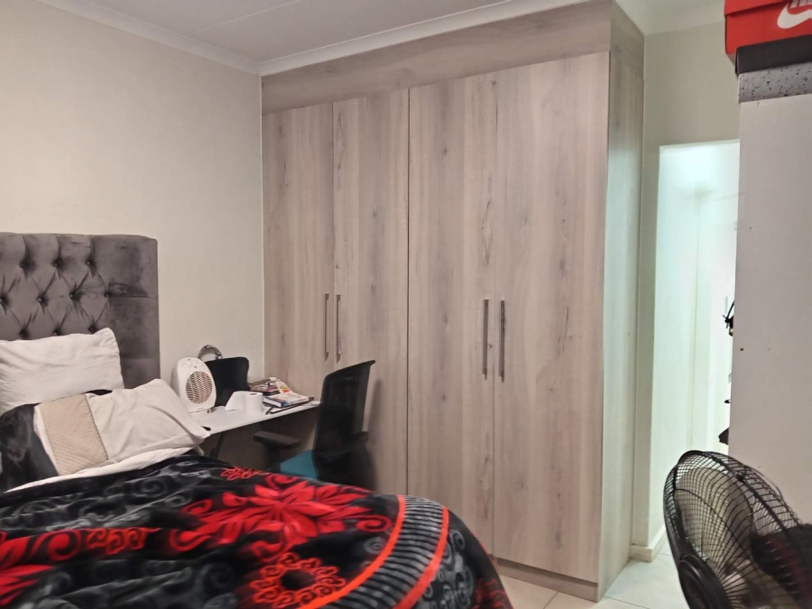 2 Bedroom Property for Sale in Sundowner Gauteng