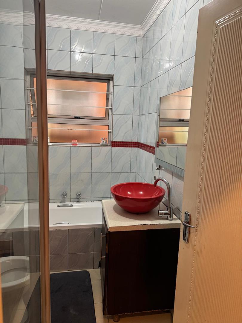 2 Bedroom Property for Sale in Birchleigh Gauteng