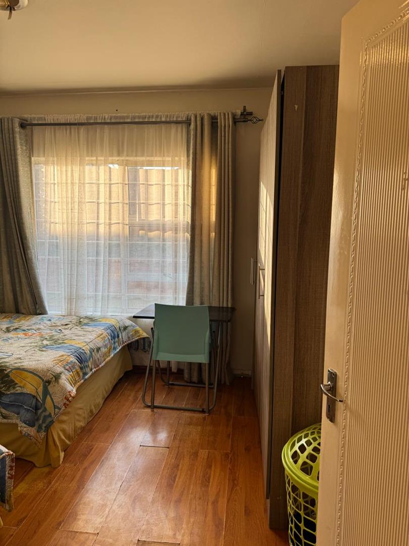 2 Bedroom Property for Sale in Birchleigh Gauteng