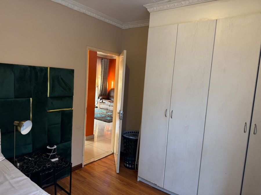2 Bedroom Property for Sale in Birchleigh Gauteng