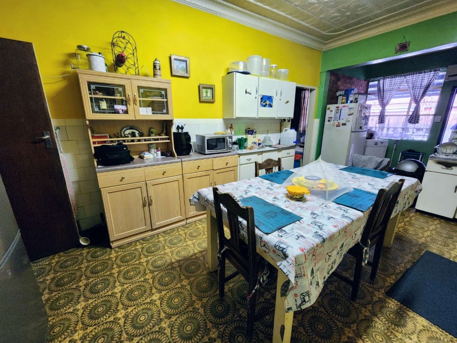 8 Bedroom Property for Sale in Villieria Gauteng