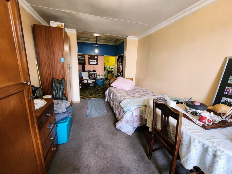 8 Bedroom Property for Sale in Villieria Gauteng