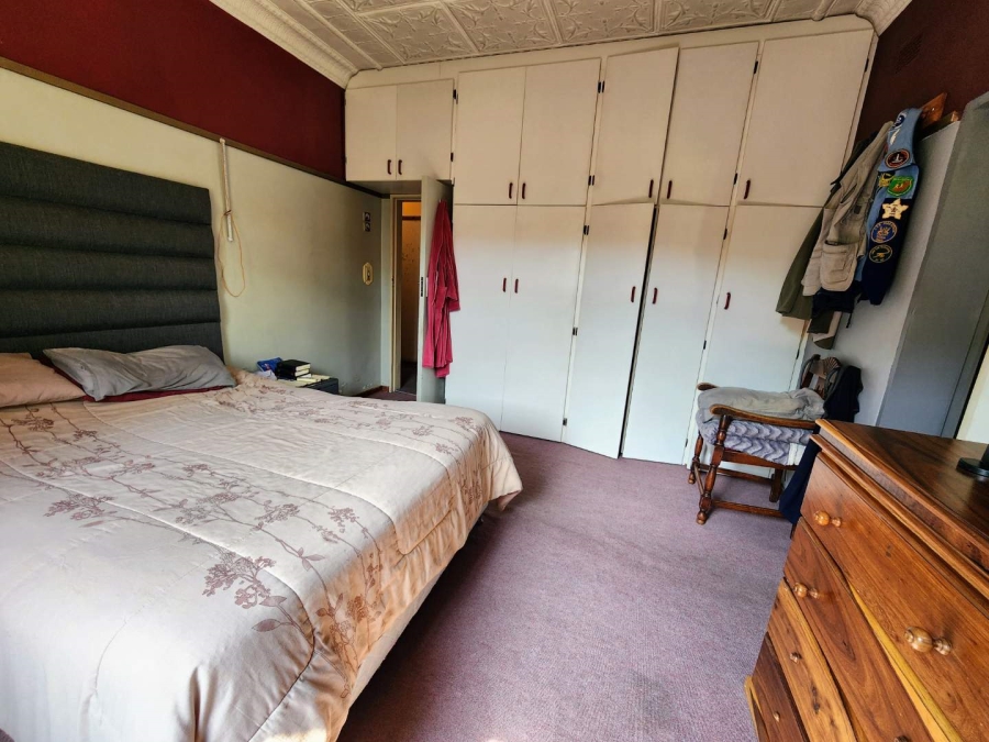 8 Bedroom Property for Sale in Villieria Gauteng