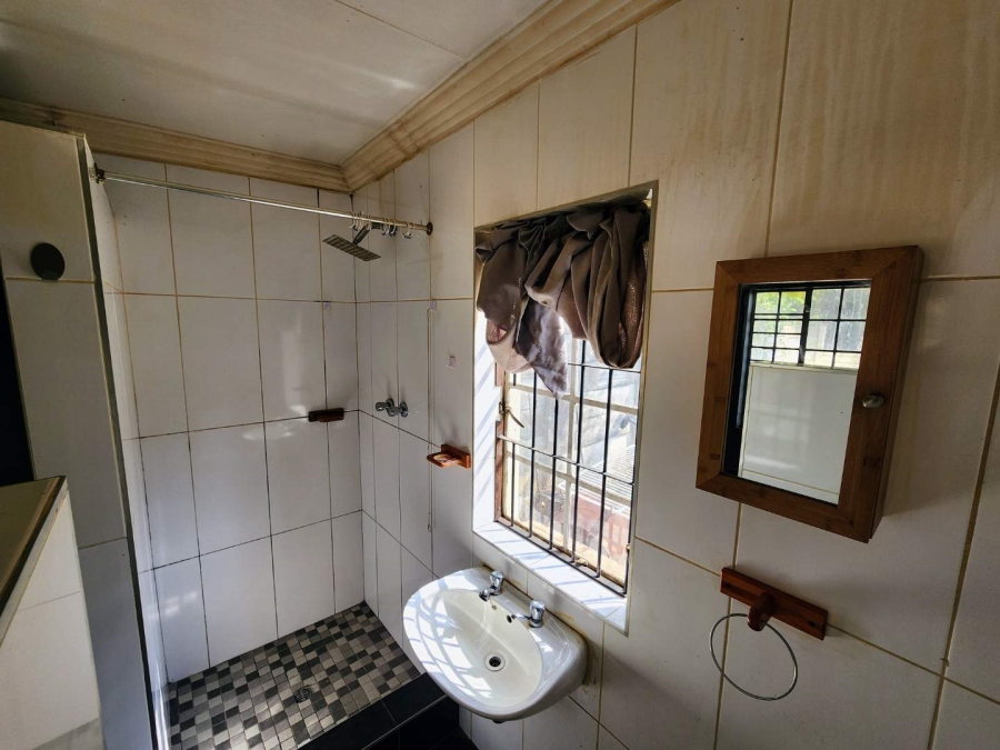 8 Bedroom Property for Sale in Villieria Gauteng