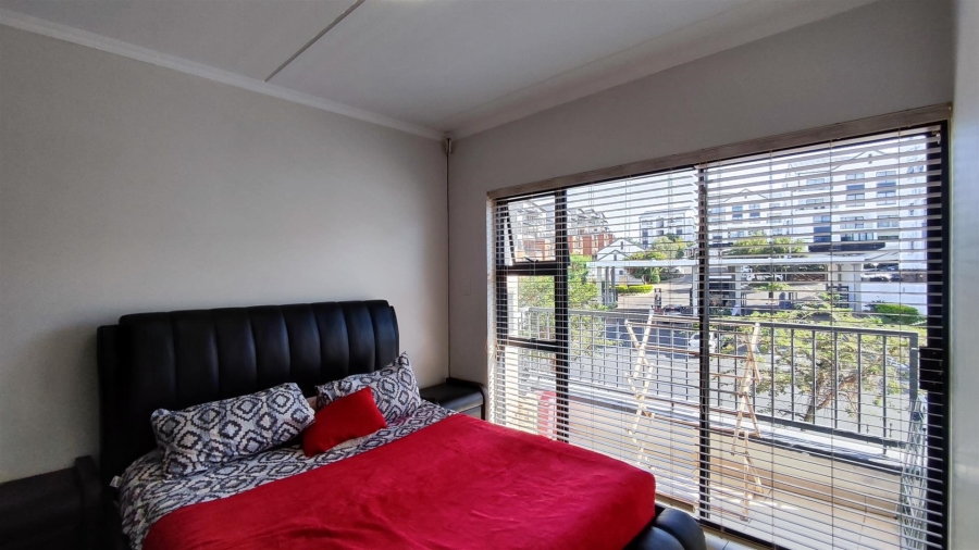 3 Bedroom Property for Sale in Oakdene Gauteng