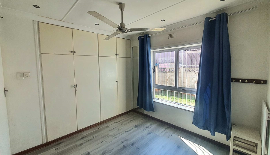 5 Bedroom Property for Sale in Verwoerdpark Gauteng
