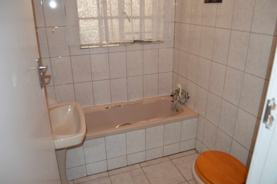 5 Bedroom Property for Sale in Henley on Klip Gauteng