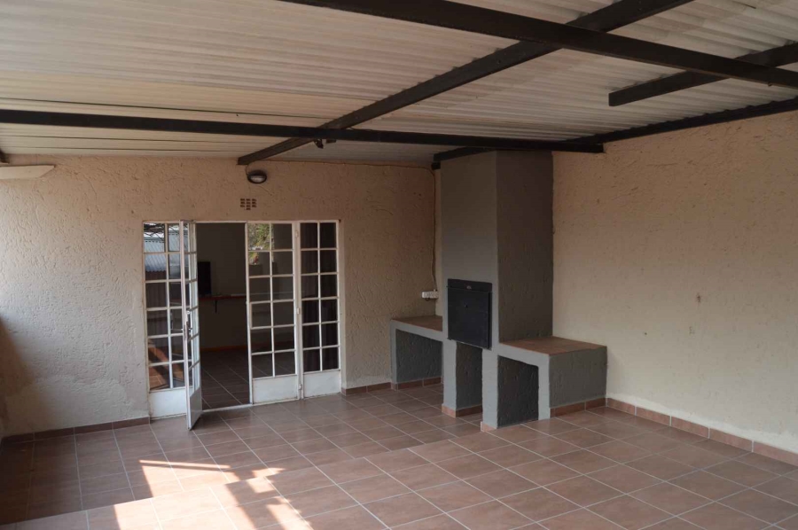 5 Bedroom Property for Sale in Henley on Klip Gauteng