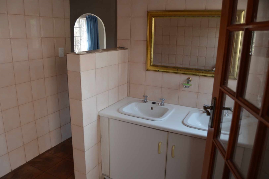 5 Bedroom Property for Sale in Henley on Klip Gauteng