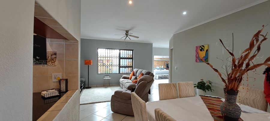 3 Bedroom Property for Sale in New Redruth Gauteng