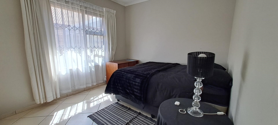 3 Bedroom Property for Sale in New Redruth Gauteng