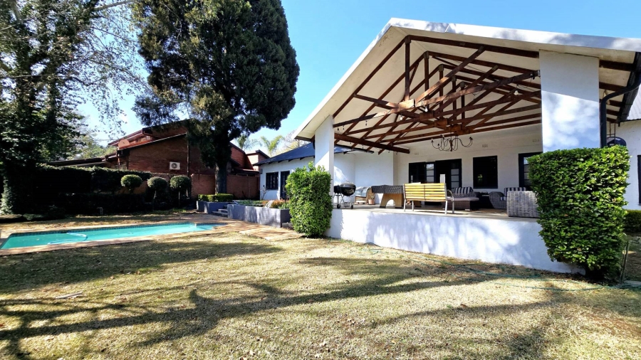 4 Bedroom Property for Sale in Waterkloof Gauteng