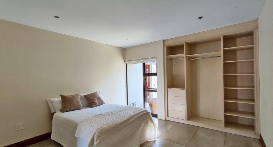 5 Bedroom Property for Sale in Helderwyk Gauteng