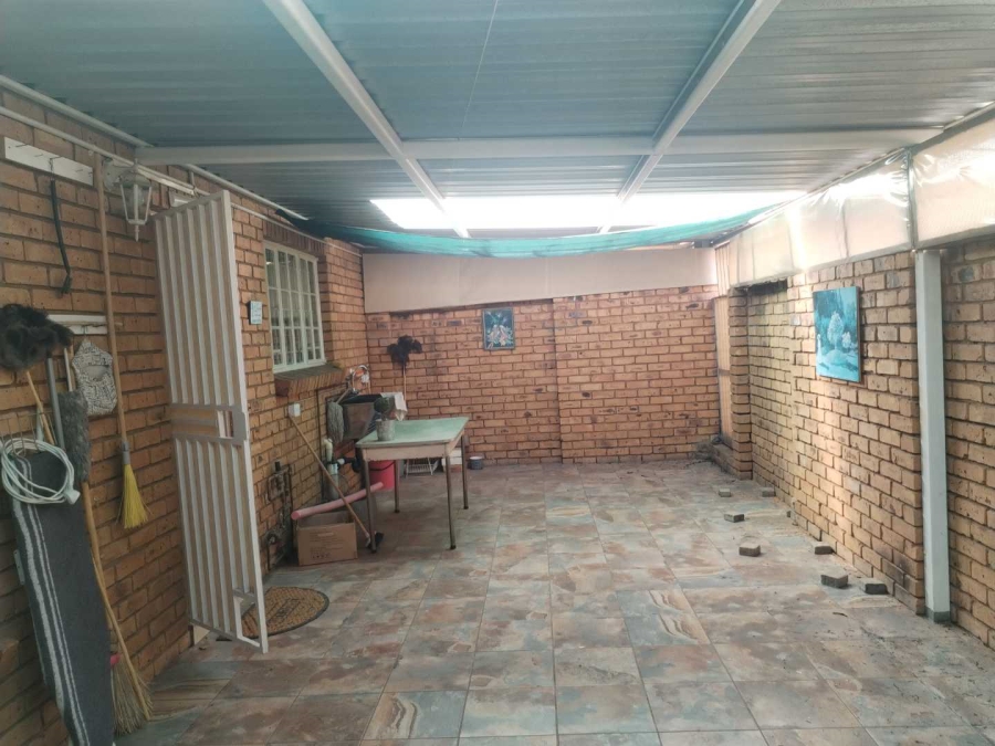 2 Bedroom Property for Sale in Cullinan Gauteng