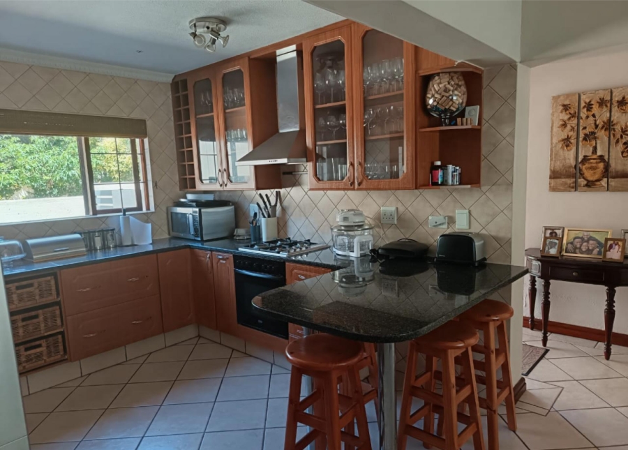 4 Bedroom Property for Sale in Broadacres Gauteng