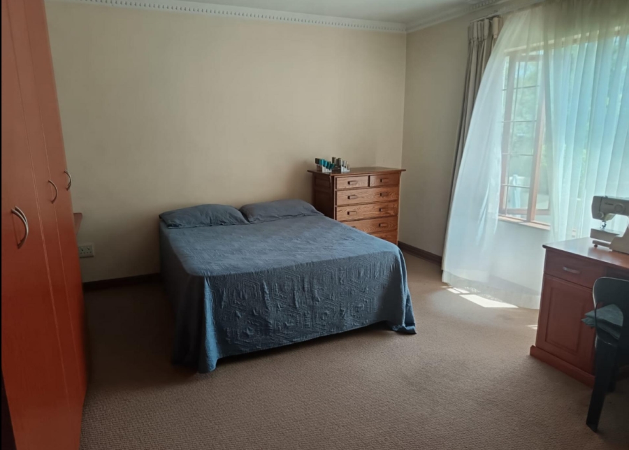 4 Bedroom Property for Sale in Broadacres Gauteng