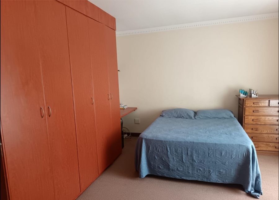4 Bedroom Property for Sale in Broadacres Gauteng
