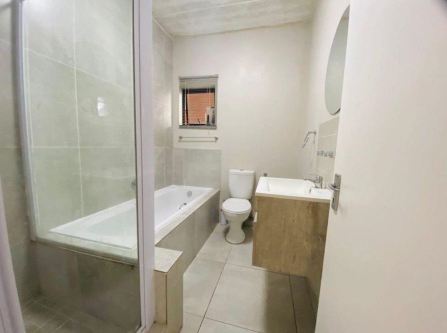 2 Bedroom Property for Sale in Ravenswood Gauteng