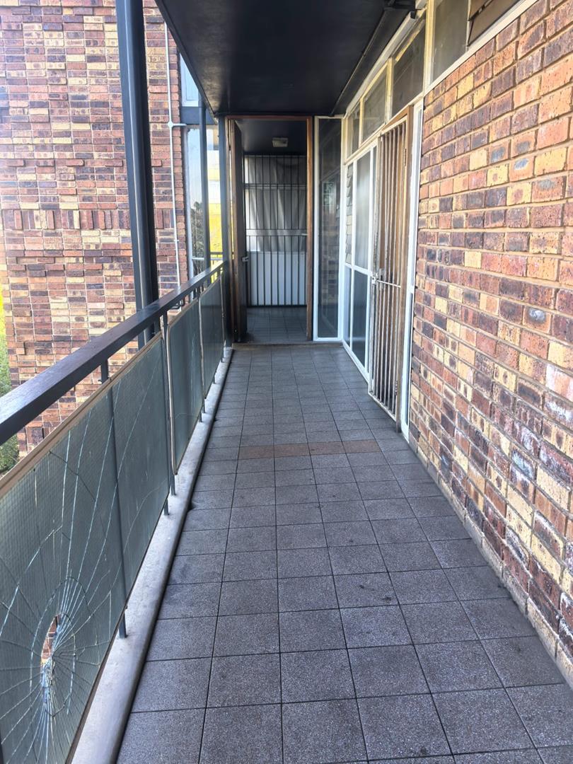 2 Bedroom Property for Sale in Sunnyside Gauteng