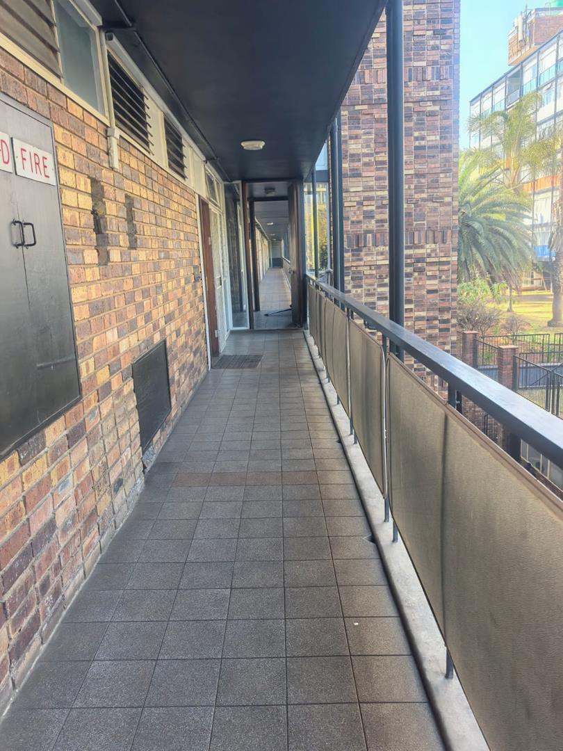 2 Bedroom Property for Sale in Sunnyside Gauteng