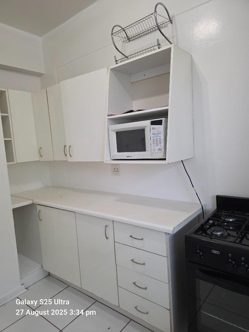 To Let 1 Bedroom Property for Rent in Rosebank Gauteng