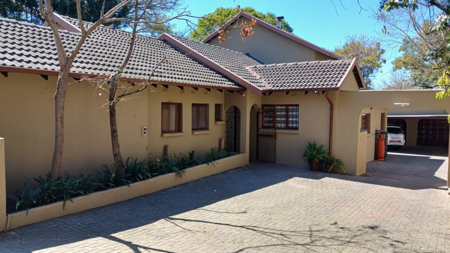 To Let 4 Bedroom Property for Rent in Olivedale Gauteng
