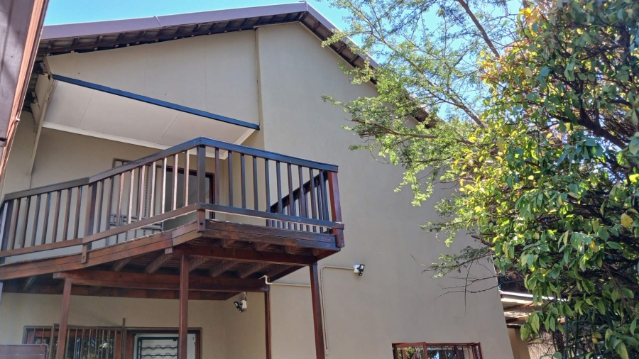 To Let 4 Bedroom Property for Rent in Olivedale Gauteng