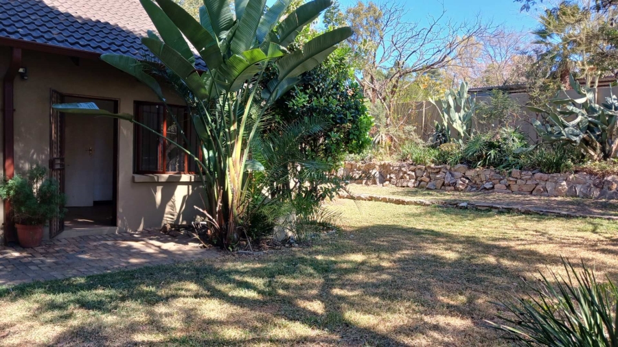 To Let 4 Bedroom Property for Rent in Olivedale Gauteng