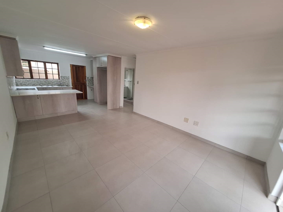 To Let 2 Bedroom Property for Rent in Weltevreden Park Gauteng