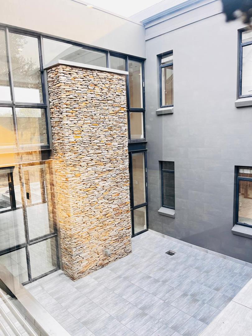 To Let 3 Bedroom Property for Rent in Steyn City Gauteng