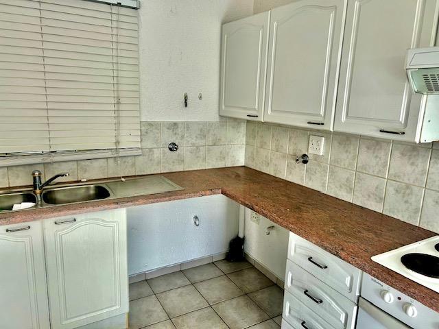 1 Bedroom Property for Sale in Morningside Gauteng