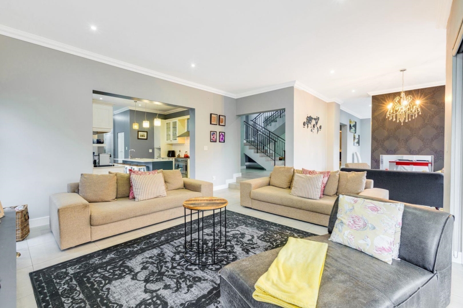 To Let 4 Bedroom Property for Rent in Waterfall Country Estate Gauteng