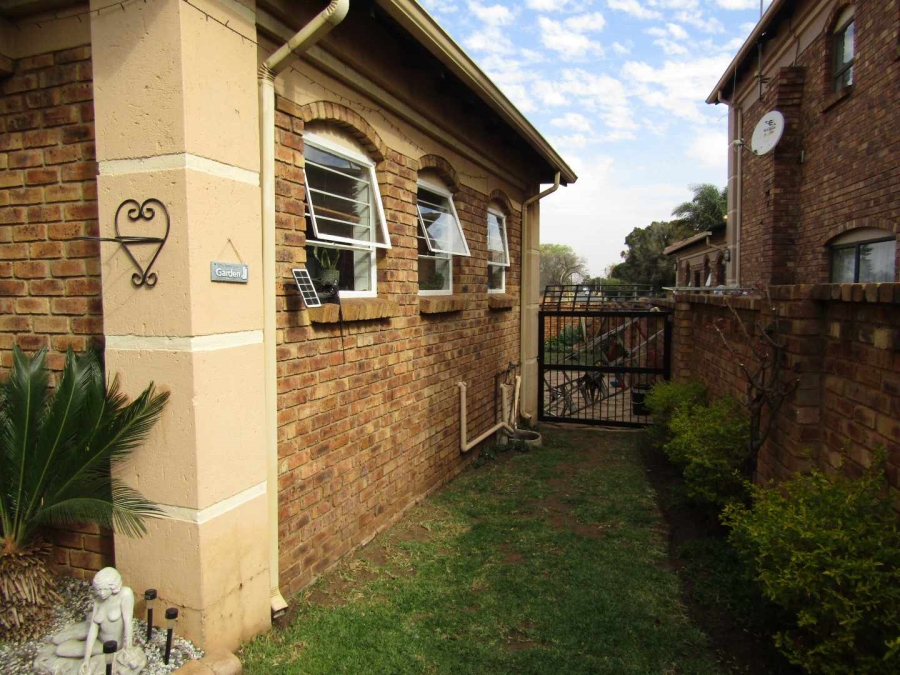 To Let 3 Bedroom Property for Rent in Eveleigh Gauteng