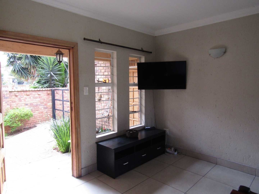 To Let 3 Bedroom Property for Rent in Eveleigh Gauteng