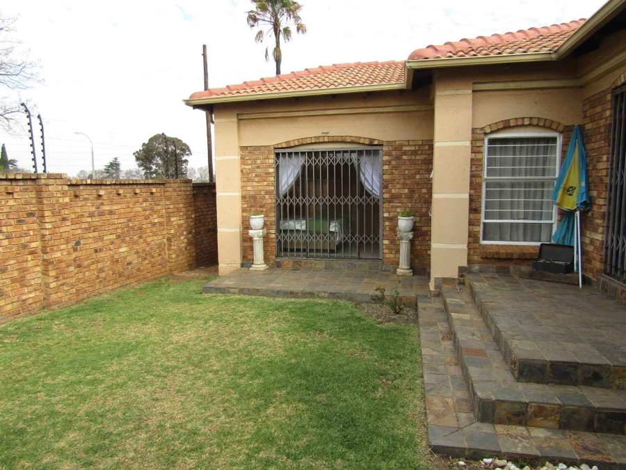 To Let 3 Bedroom Property for Rent in Eveleigh Gauteng