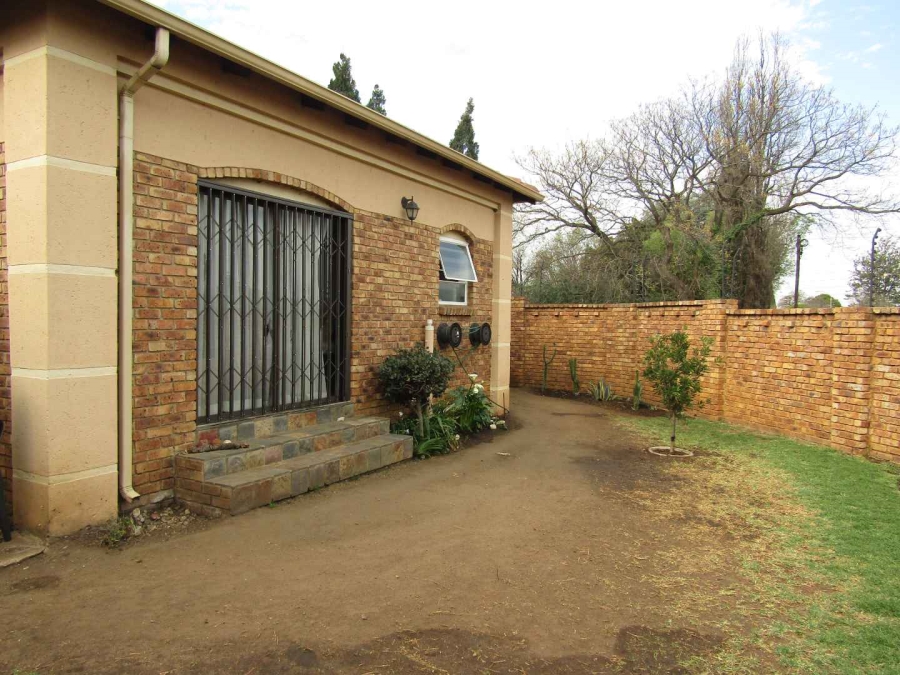 To Let 3 Bedroom Property for Rent in Eveleigh Gauteng