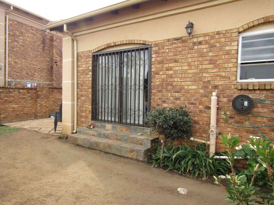 To Let 3 Bedroom Property for Rent in Eveleigh Gauteng