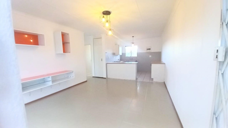 2 Bedroom Property for Sale in Meyersdal Gauteng