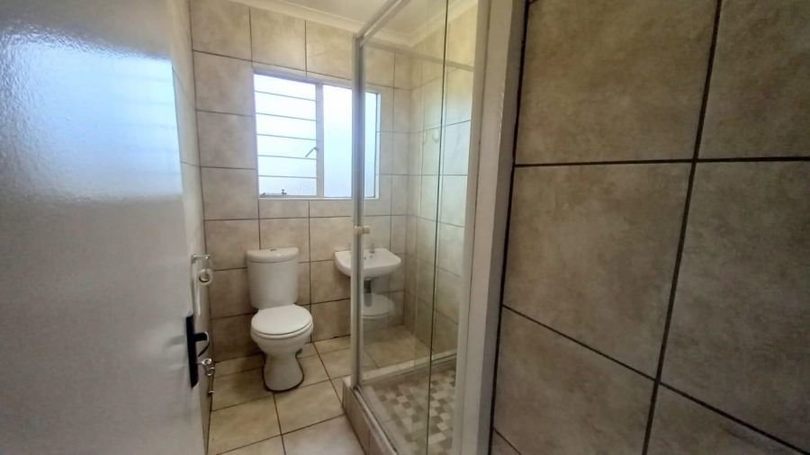 2 Bedroom Property for Sale in Meyersdal Gauteng