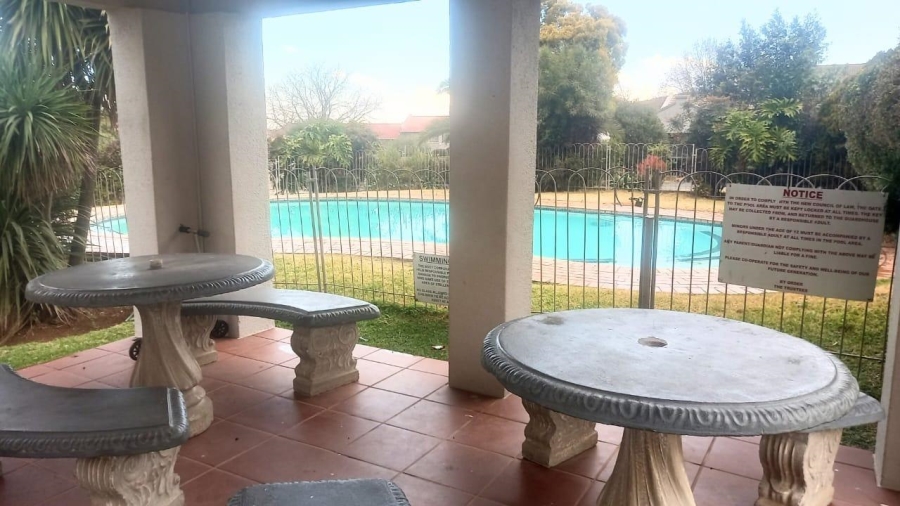 2 Bedroom Property for Sale in Meyersdal Gauteng