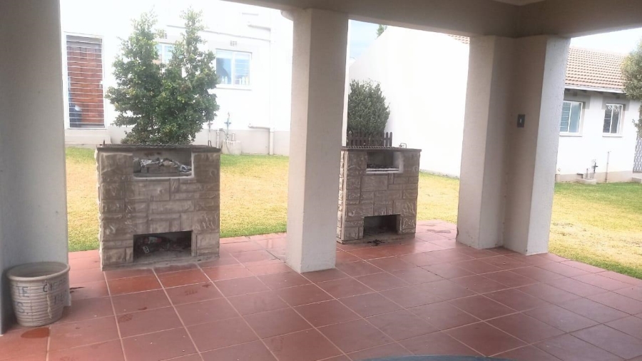 2 Bedroom Property for Sale in Meyersdal Gauteng