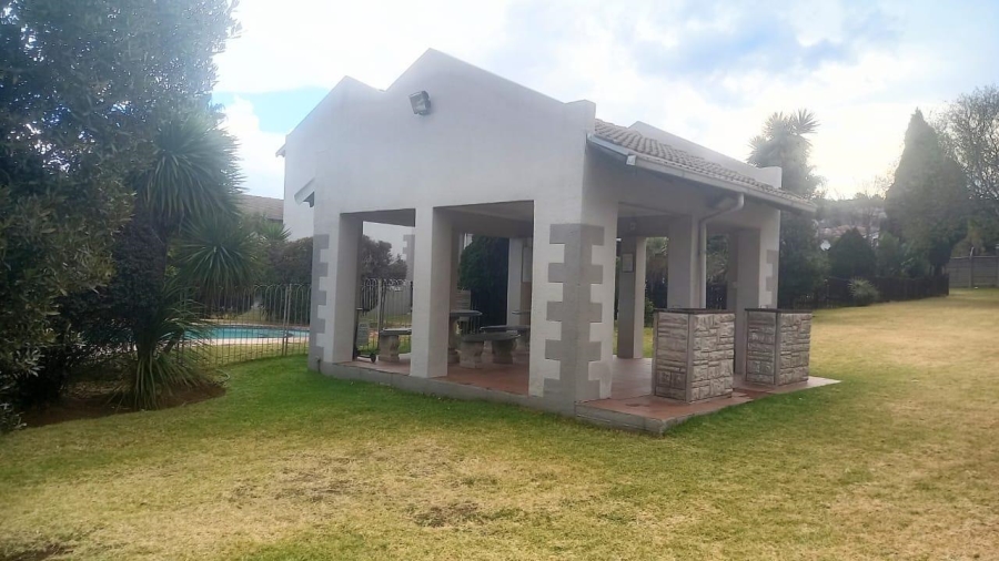2 Bedroom Property for Sale in Meyersdal Gauteng