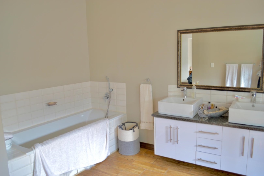 To Let 3 Bedroom Property for Rent in Hazeldean Gauteng