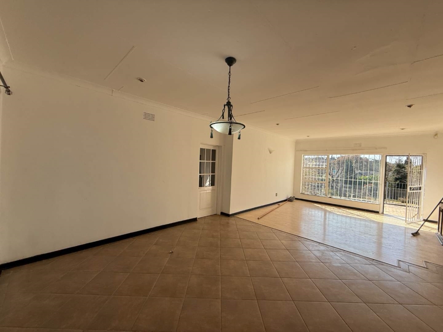 To Let 3 Bedroom Property for Rent in Helderkruin Gauteng
